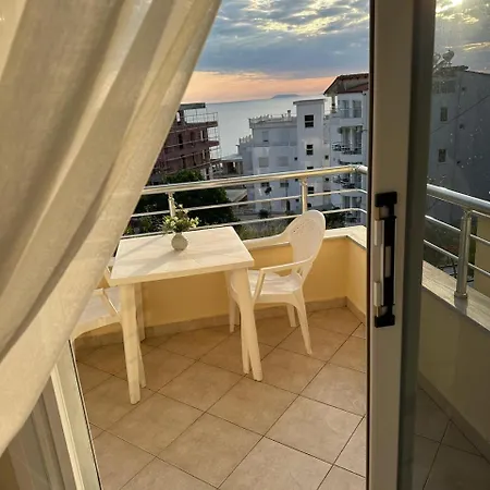 Nevi * Sarandë